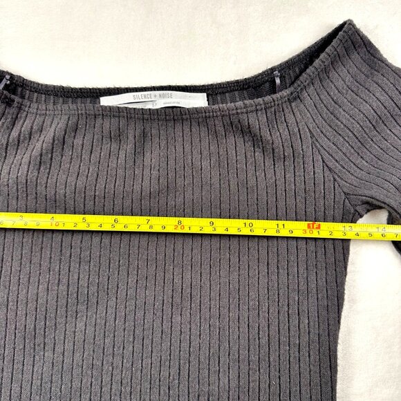 Urban outfitters Silence + Noise Womens Midi Dress Gray S Cosy Off Shoulder - Picture 9 of 15